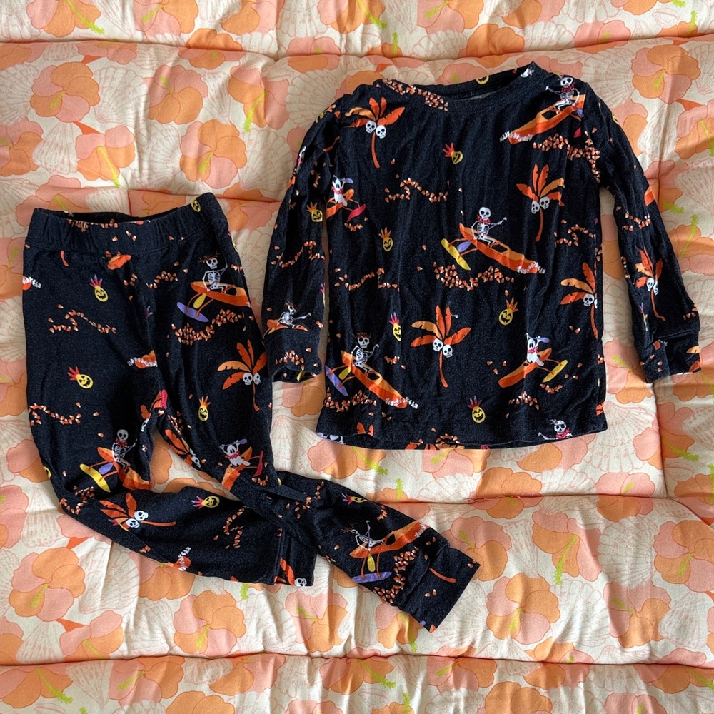 Cocomoon Kids Halloween Pajamas Set - Black with Orange Accents
